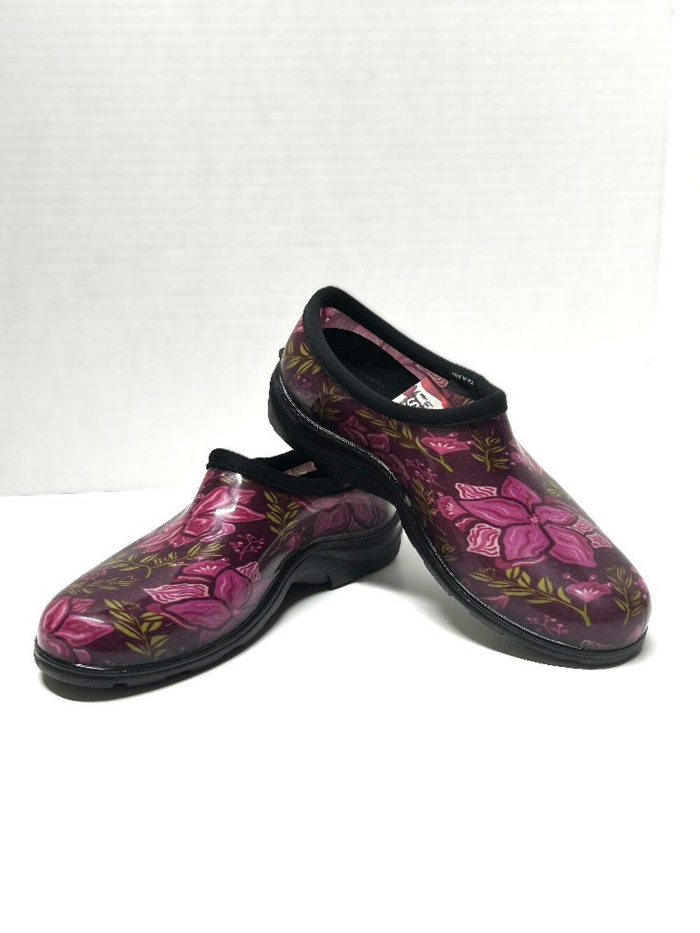 Sloggers purple flower slip on US 10